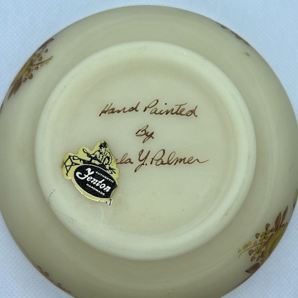 Hand-Painted Fenton Covered Custard Glass Candy Dish - Picture 4 of 6